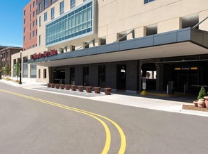 Hampton Inn Grand | Midtown
