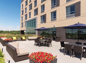 Hampton Inn Grand | Midtown