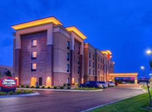 Hampton Inn Suites Mi | Wixom
