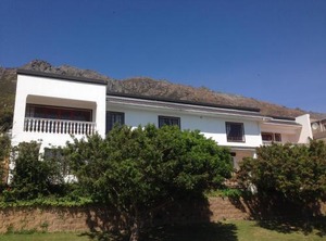Helderberg Guesthouse | Gordon's Bay