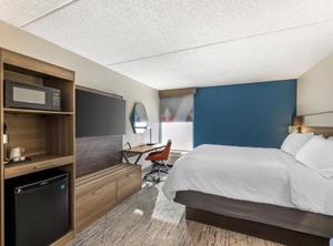 Naperville Inn | Crestwood