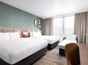 Holiday Inn London Gatwick Worth Ihg Hotel | Worth