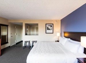 Holiday Inn South Ihg Hotel | South Plainfield