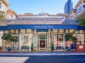 Horton Grand Hotel | Pacific Terrace