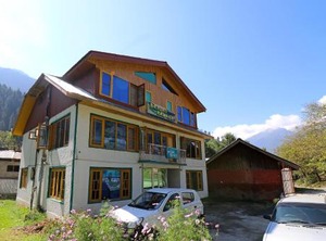 Oyo Hotel Palace | Laripora