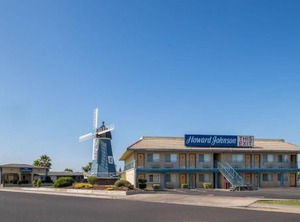 Howard Johnson | Ceres