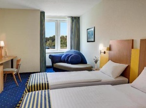 Intercityhotel | Tribseer Vorstadt