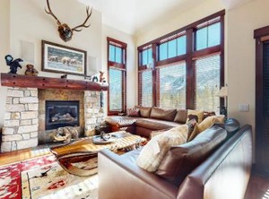 Crest Townhouse | Mammoth Lakes