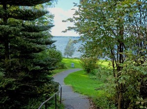 Kallhällsbaden Vandrarhem | Jarfalla