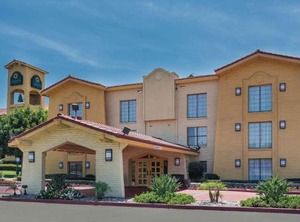 La Quinta Inn | Lincoln Acres