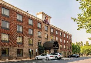 Clarion Inn Suites | Cornelius