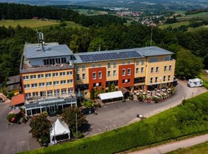 Landhotel Klingerhof | Winzenhohl