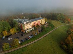 Landhotel Klingerhof | Winzenhohl