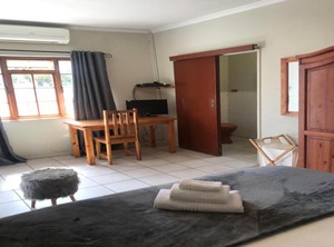 Petit Chateau | Durbanville