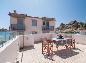 Basil Experience | Myrina