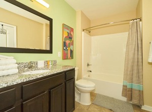 Chic Br Garage | Fall Creek Place