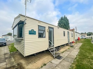 Berth Caravan At Naze Marine Holiday Park | Walton on the Naze
