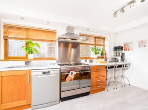 The Lt | Forest Gate