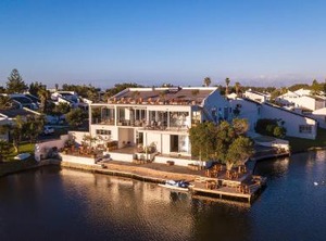 Equipped Waterfront Based | Muizenberg