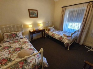 Miss Mabel Cottage | Burra
