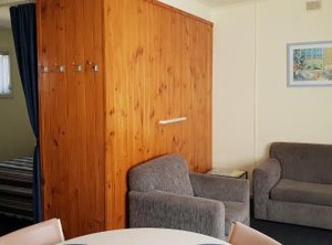 Modra | Tumby Bay