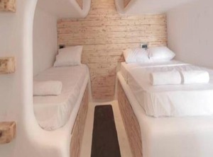 Mycocoon Hostel | Mykonos
