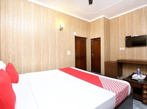 Oyo Cheema Holiday | Kishangarh