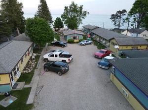 Paradise Beach Resort | Tawas City