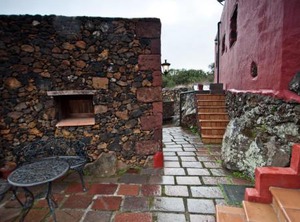 Poblado Jirdana | Isora