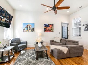 Carondelet St | Faubourg Lafayette