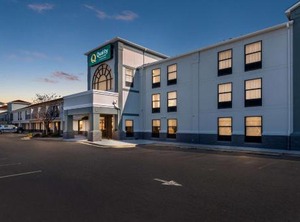 Quality Inn Suites Matthews | Stallings