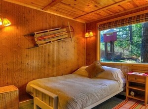 Red Hawk Hideaway | Skykomish