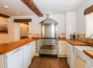 Cottage Hayfield | Hayfield