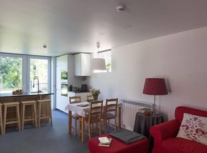 Roof People | Casteloes