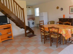 Rumana Pers | Aleria