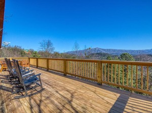 Run The Hills | Gatlinburg - Pigeon Forge