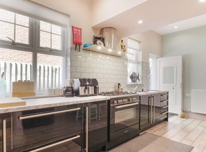 Saxon Lodge Cottage Felixstowe Air Manage Suffolk | Felixstowe