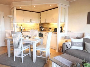Schönes Neues Hochwertig Renoviertes Der Etage | Westerland