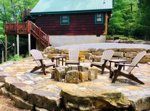 Secluded Escape | Gatlinburg - Pigeon Forge