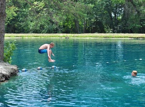 Spring Gulch Chalet | New Holland