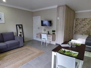 Churchill Lane | Botha's Hill