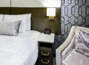 Surestay Hotel | Hollywood