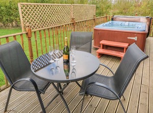 Surrey Lodge | Kiplin