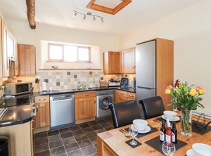 Swallow Nest | Catterlen