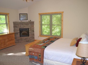 The Esmeralda Inn Restaurant | Chimney Rock