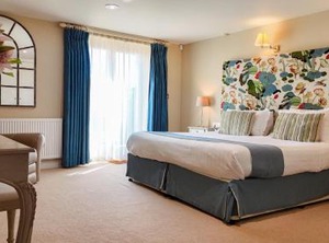 The Coach At Pheasant | Halstead