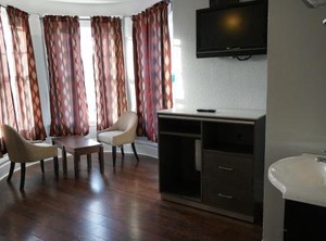 The Utah Inn | South of Market