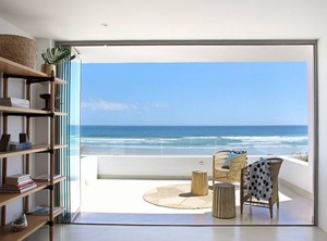 Beach B | Stompneusbaai