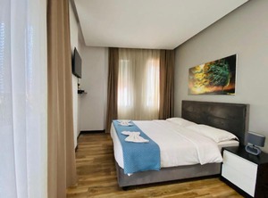 Comfort | Tirana