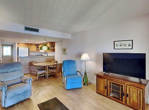 Point | Crescent Beach